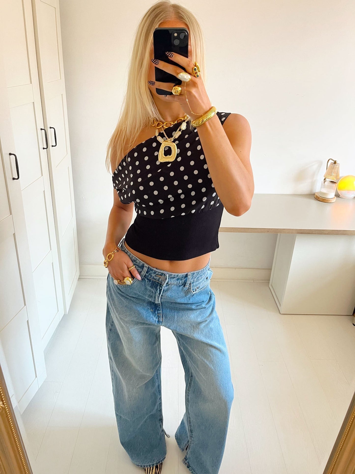 The DotMuse™ Top